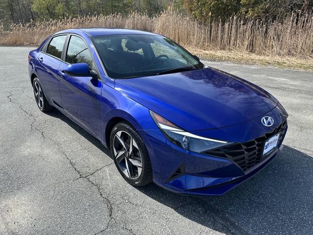 Certified 2023 Hyundai Elantra SEL w/ Convenience Package FWD image 7