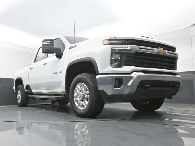 Used 2025 Chevrolet Silverado 2500 LT AWD/4WD video 1