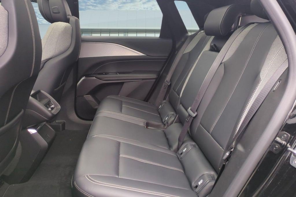 Certified 2024 Cadillac Lyriq Tech AWD/4WD image 13