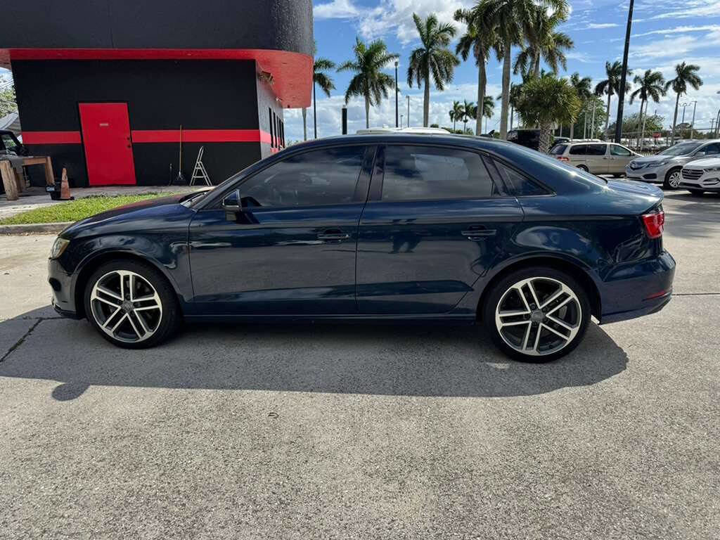 Used 2017 Audi A3 2.0T Premium w/ Convenience Package image 9