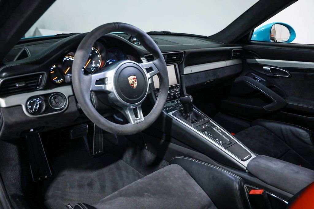 Used 2015 Porsche 911 GT3 image 33