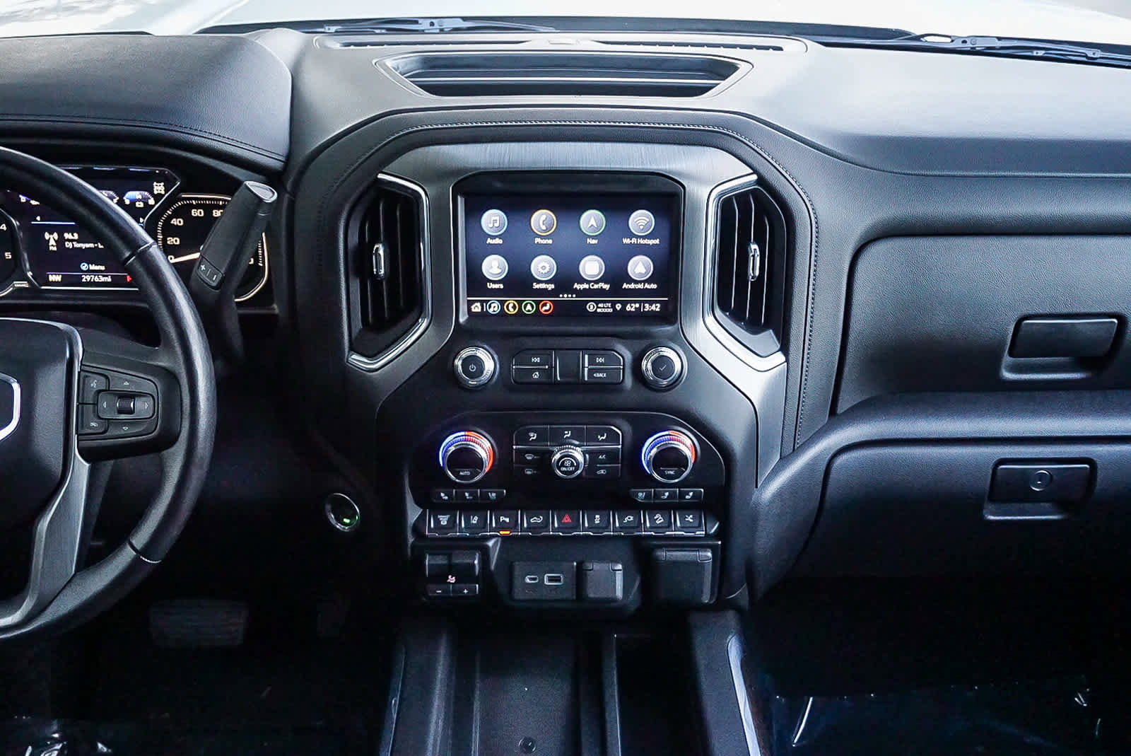 Used 2022 GMC Sierra 2500 Denali w/ Denali Ultimate Package image 16