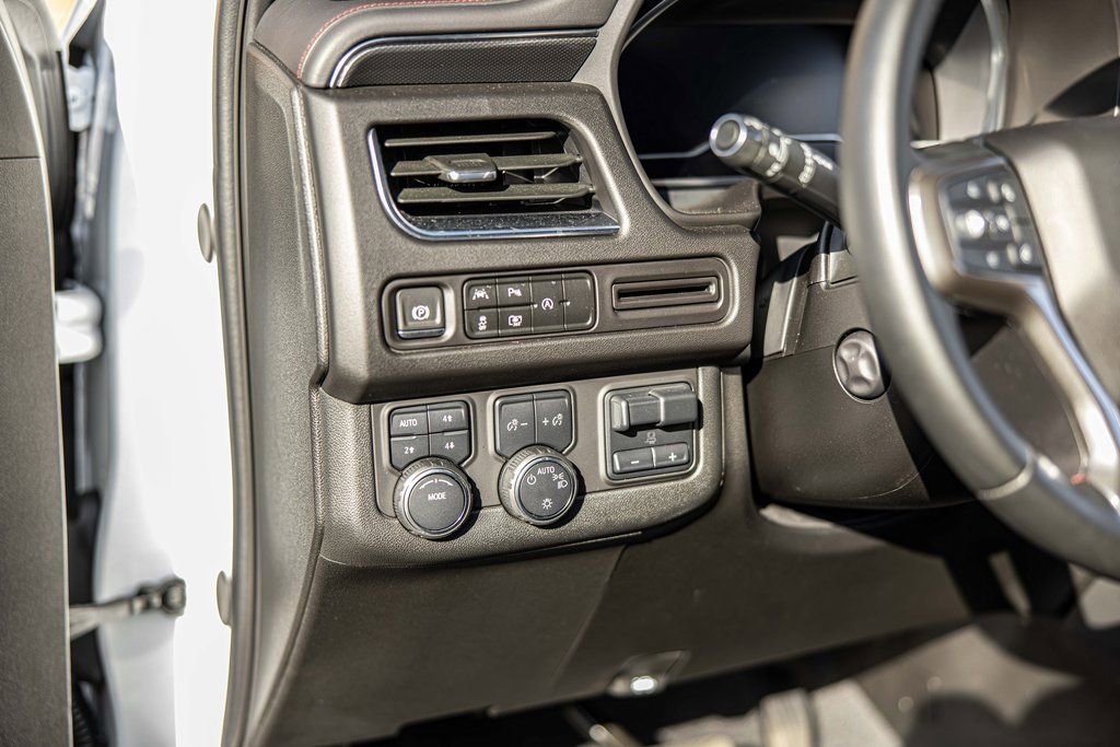 Used 2024 Chevrolet Tahoe RST w/ Luxury Package image 23