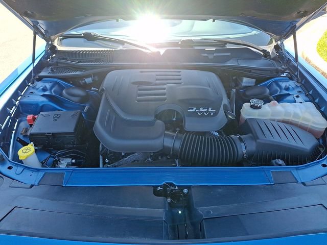 Used 2021 Dodge Challenger SXT w/ Plus Package RWD image 29