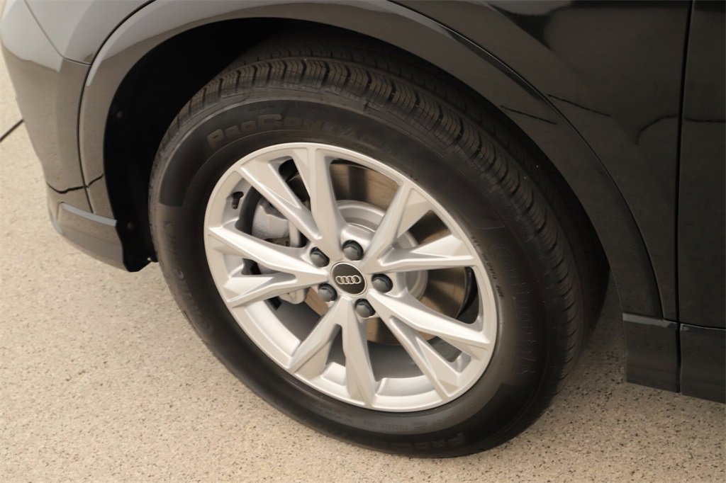 New 2025 Audi Q3 2.0T Premium image 30