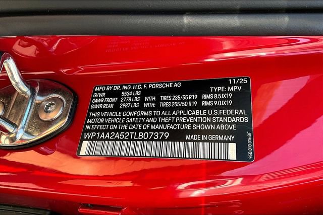 Used 2026 Porsche Macan image 19