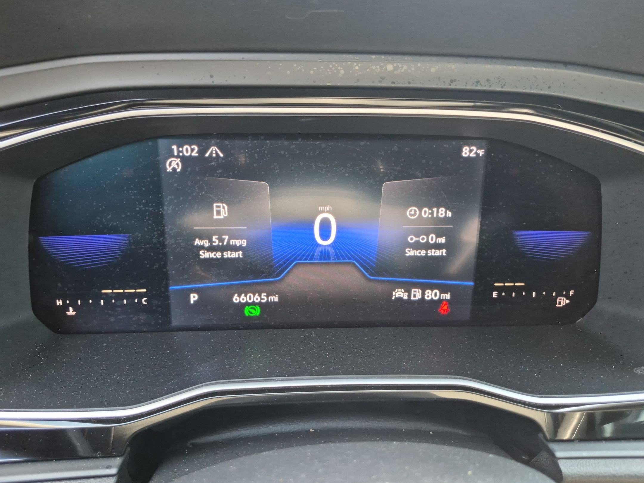 Used 2022 Volkswagen Jetta SE w/ Panoramic Sunroof Package FWD image 21