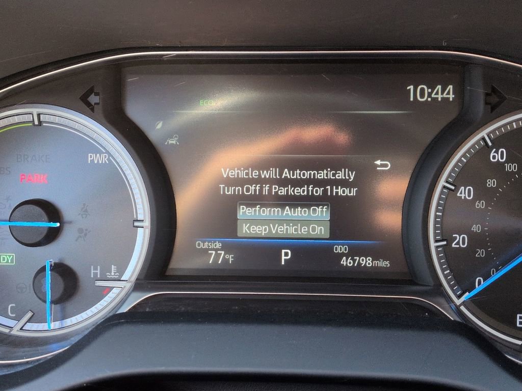 Used 2024 Toyota Venza LE AWD/4WD image 32