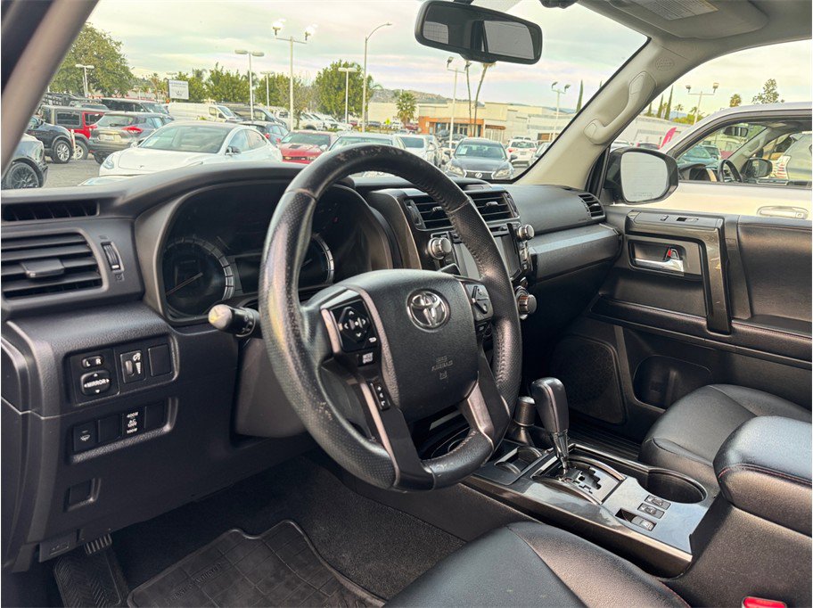 Used 2016 Toyota 4Runner Trail Premium image 22