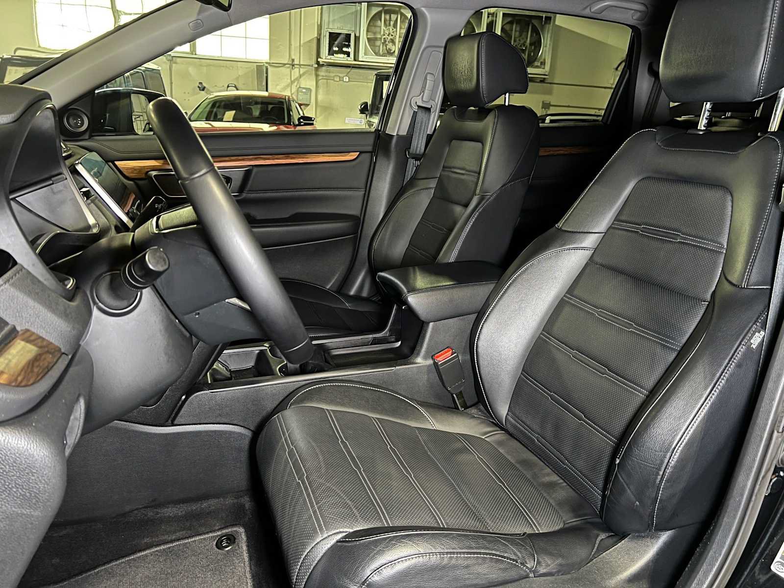 Used 2017 Honda CR-V Touring image 25