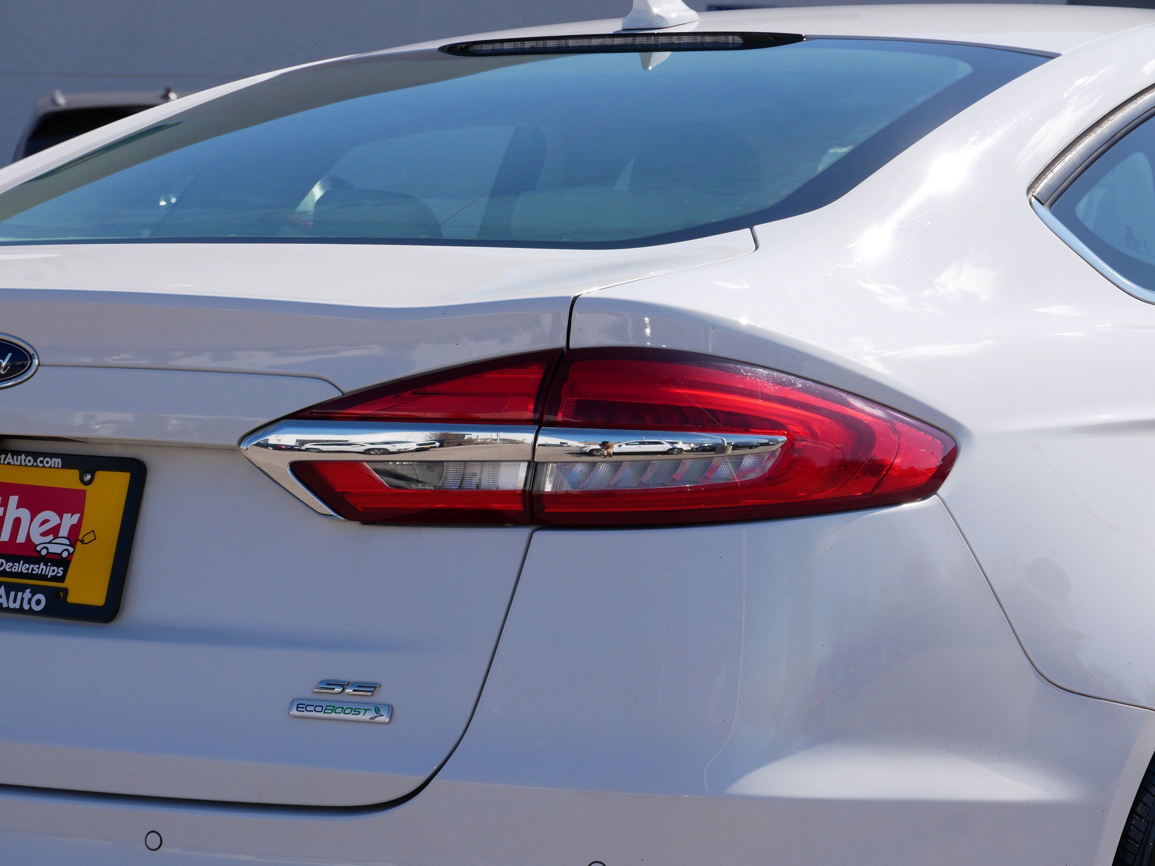 Used 2020 Ford Fusion SE image 17