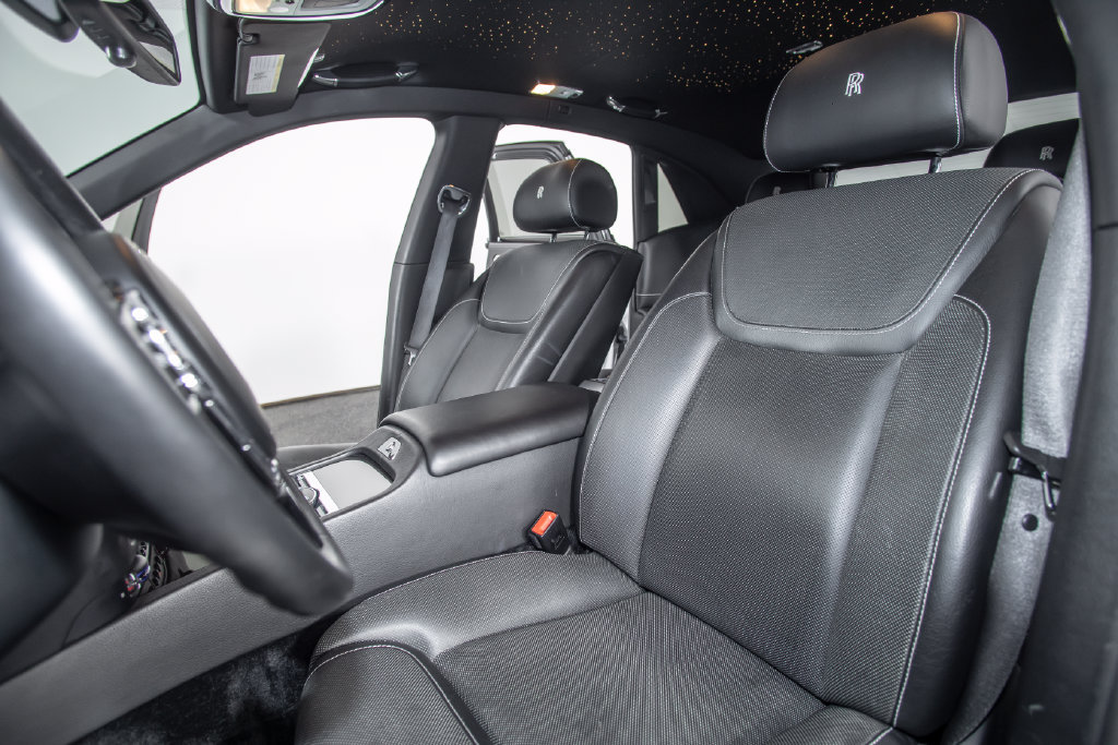 Used 2019 Rolls-Royce Ghost RWD image 53