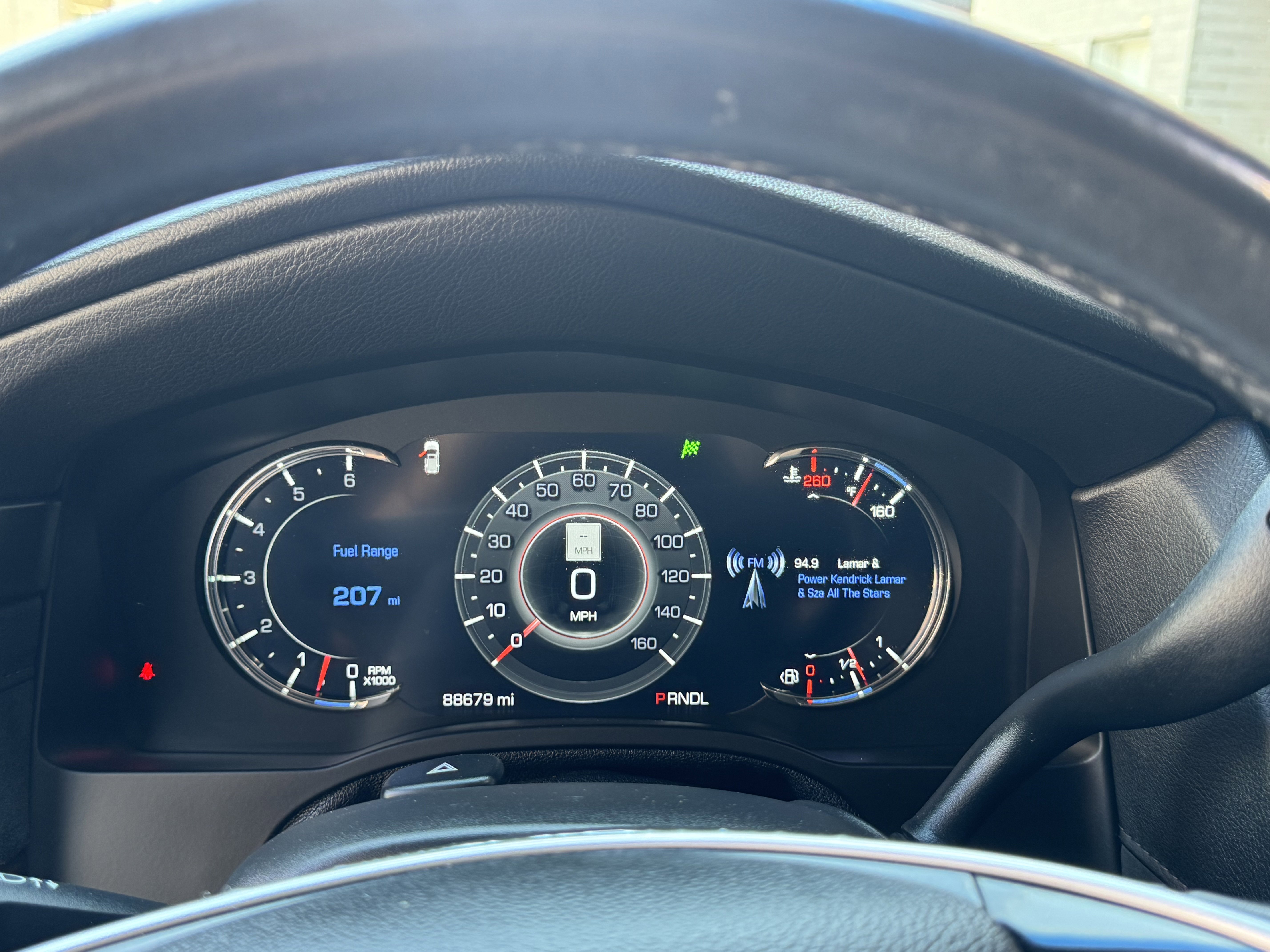 Used 2017 Cadillac Escalade ESV Luxury image 20