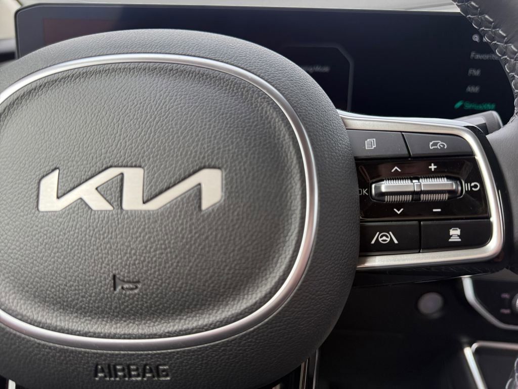 New 2026 Kia Carnival SX FWD image 26