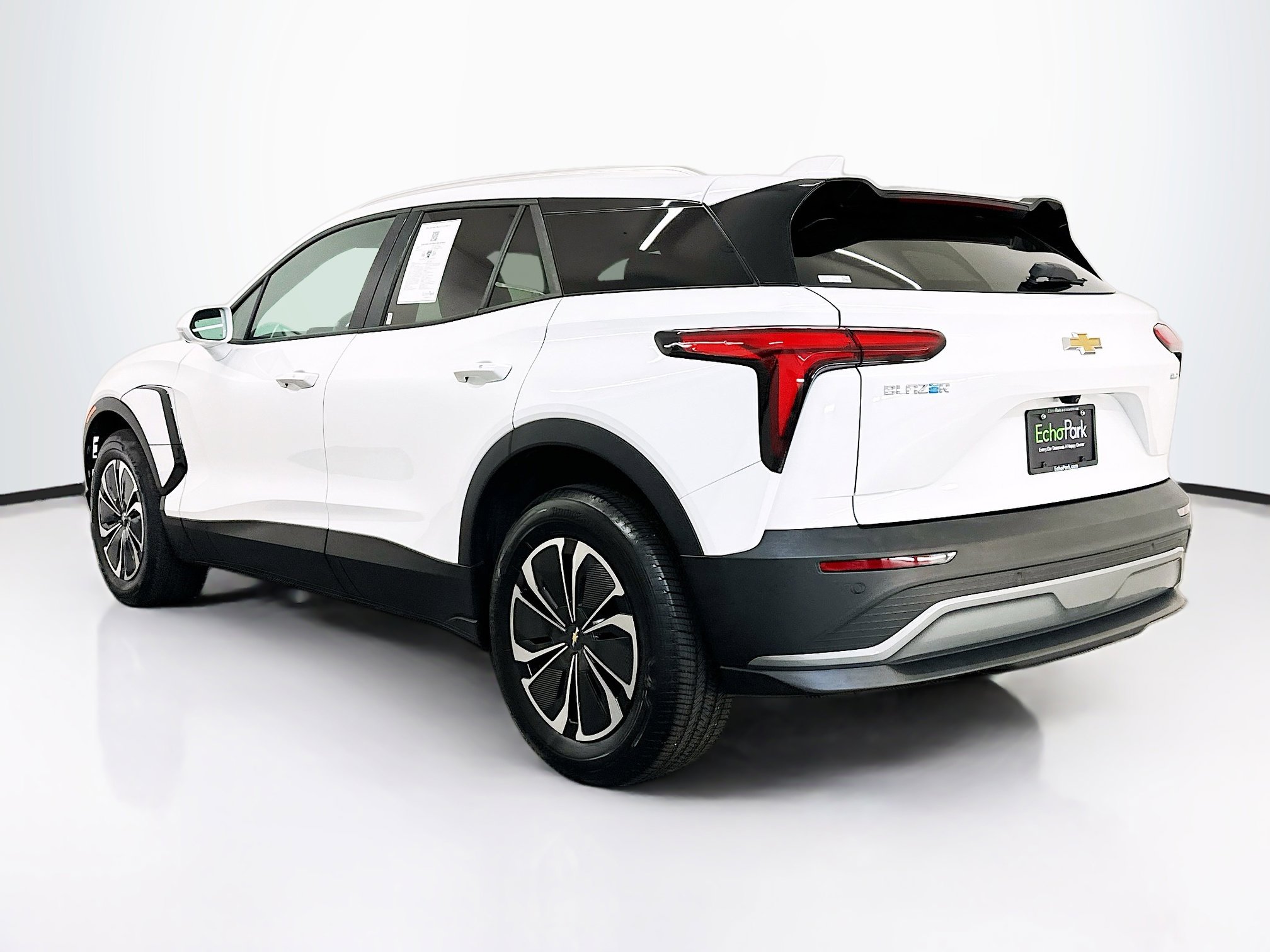 Used 2024 Chevrolet Blazer EV LT AWD/4WD image 5