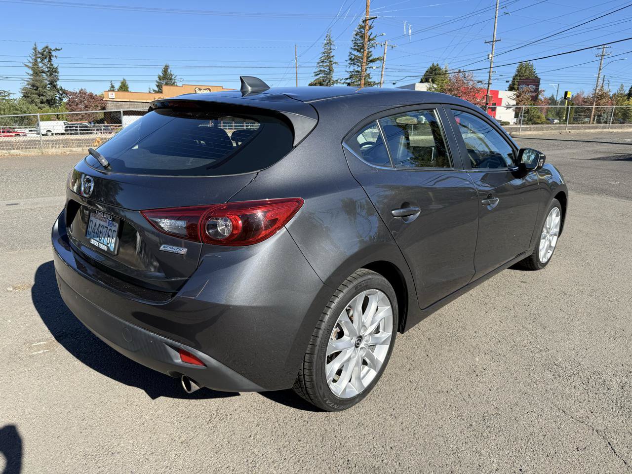 Used 2014 MAZDA MAZDA3 s Touring FWD image 6