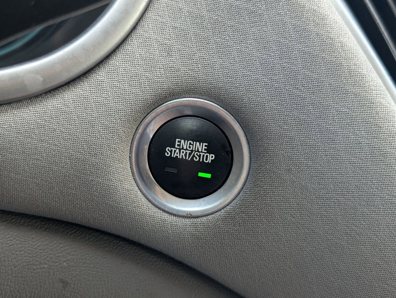 Used 2022 Chevrolet Malibu LT FWD image 33