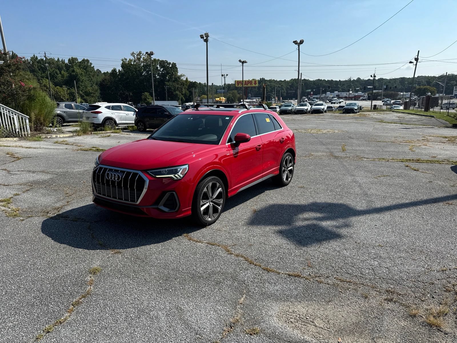 Used 2020 Audi Q3 2.0T Premium Plus w/ Premium Plus Package AWD/4WD image 1
