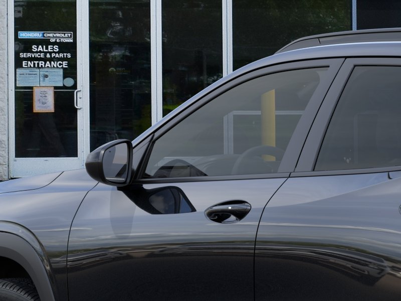 New 2026 Chevrolet Trax RS w/ Sunroof Package FWD image 36