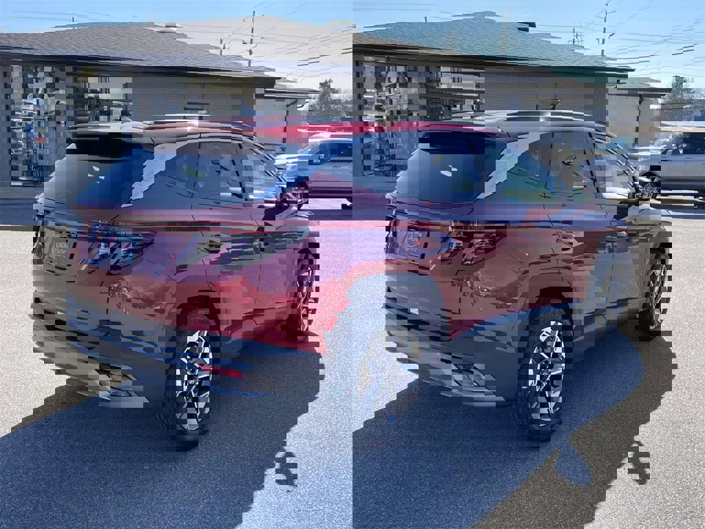 New 2026 Hyundai Tucson SEL image 3