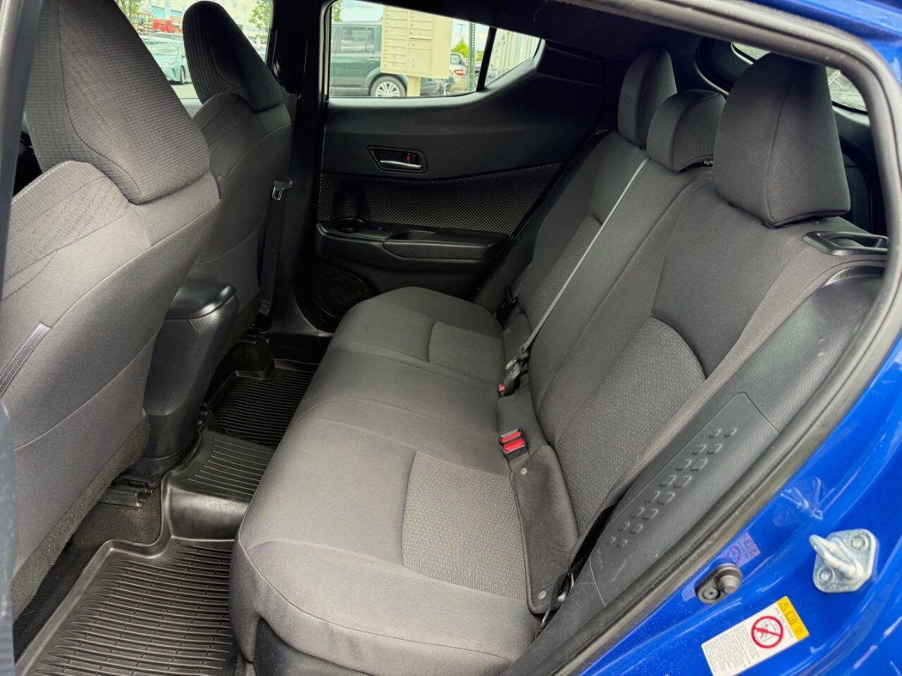 Used 2018 Toyota C-HR XLE image 17