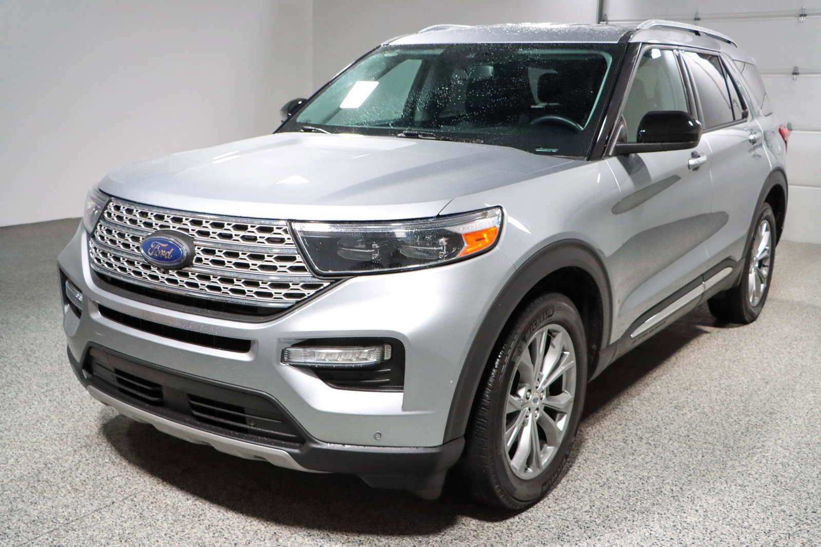 Used 2023 Ford Explorer Limited image 33