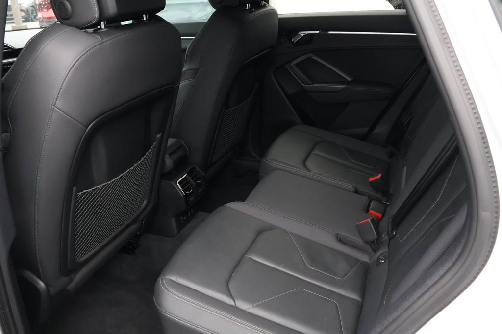 Used 2020 Audi Q3 2.0T Premium Plus AWD/4WD image 24