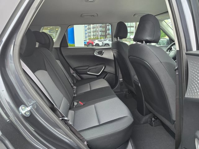 Certified 2025 Kia Soul LX w/ LX Technology Package FWD image 14