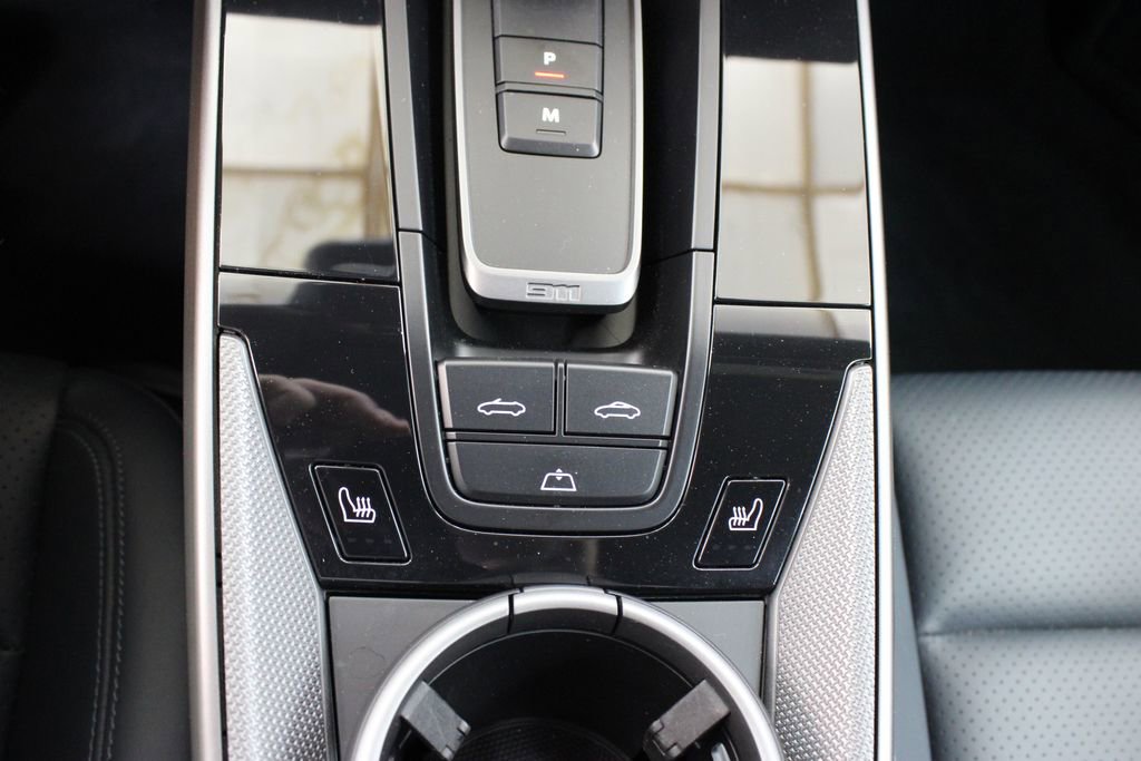 Certified 2022 Porsche 911 Carrera image 34