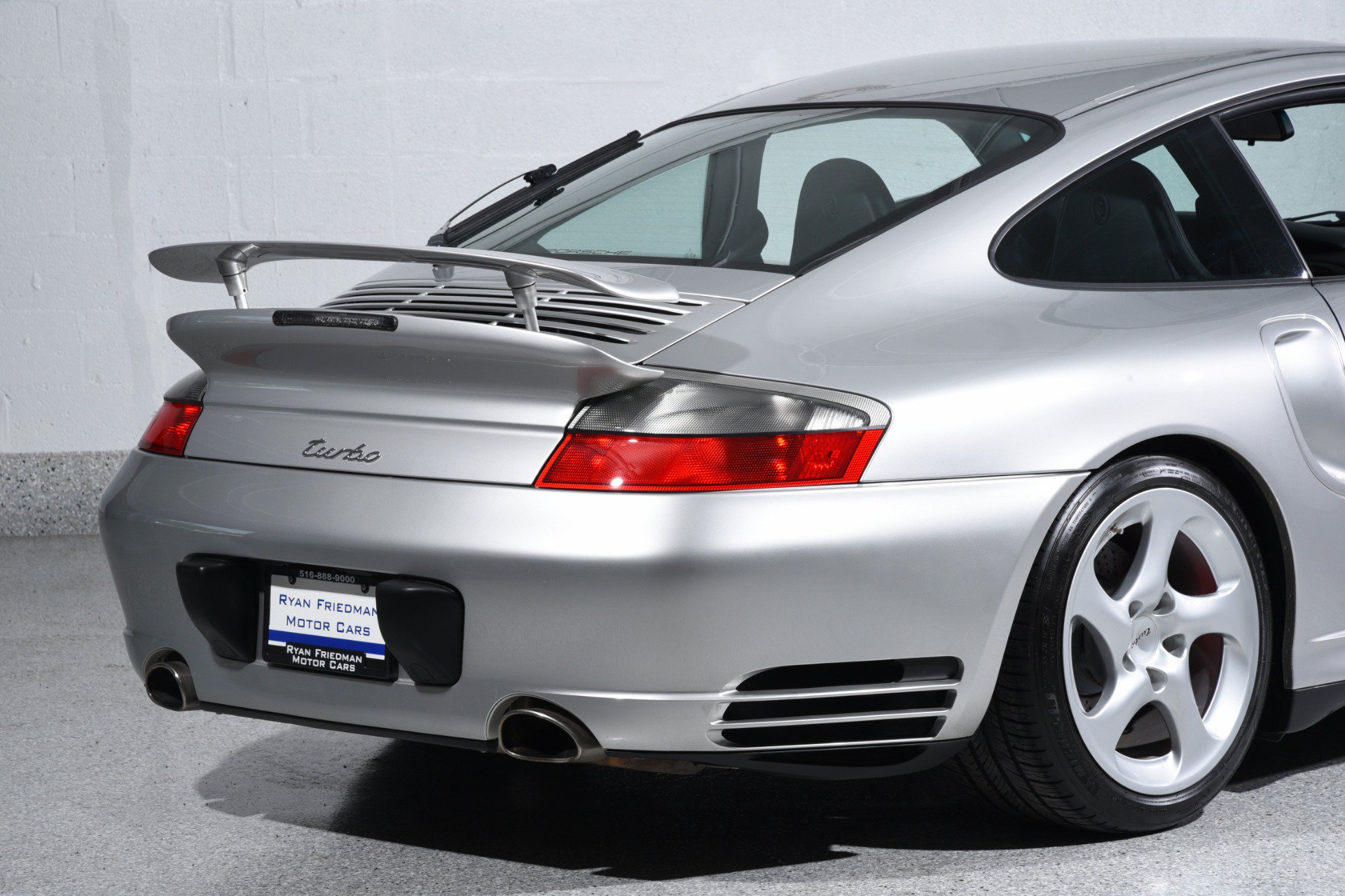 Used 2001 Porsche 911 Turbo AWD/4WD image 16