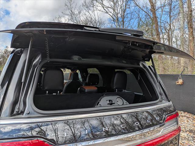 Used 2020 Lincoln Navigator Reserve w/ Equipment Group 208A Reserve image 20