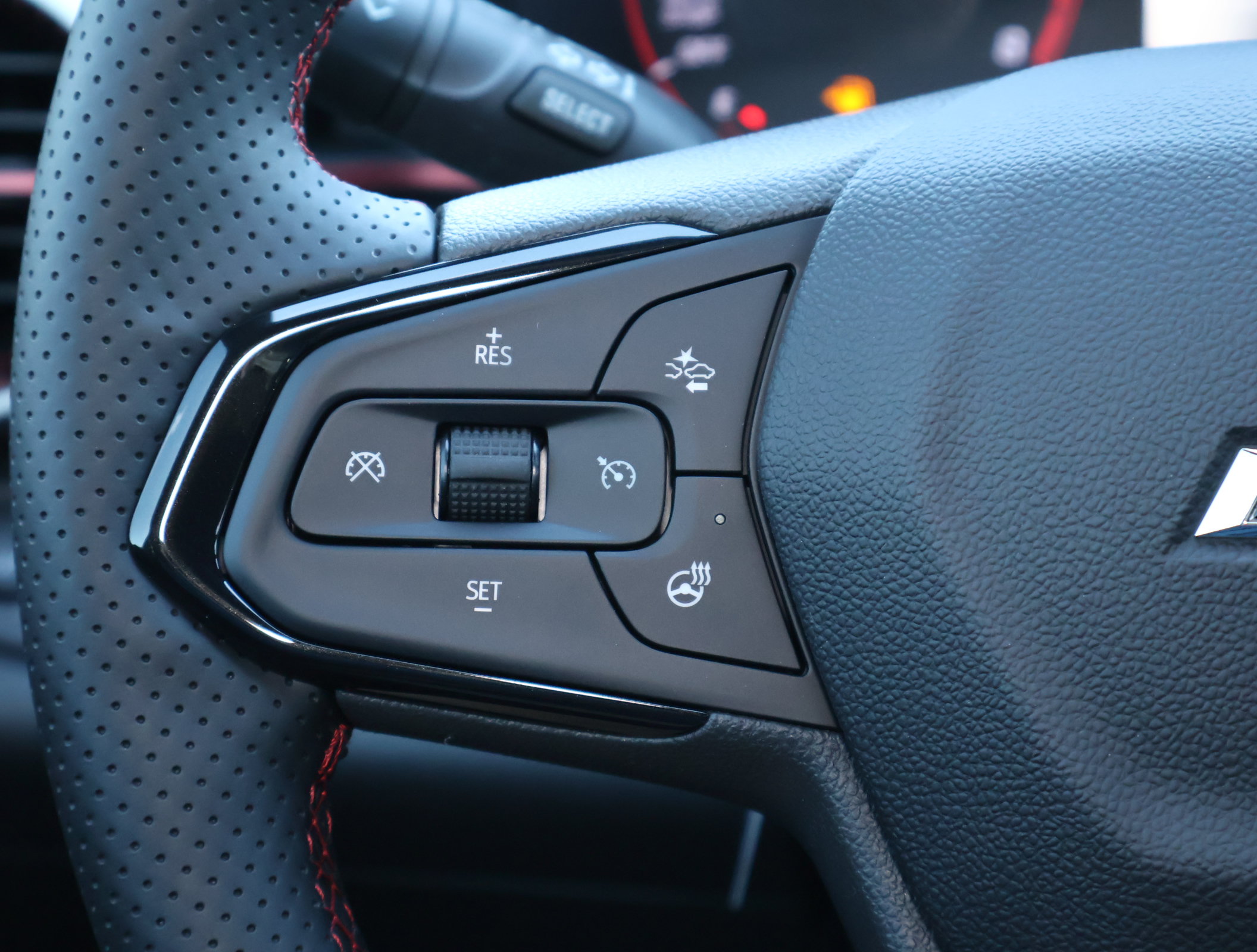 New 2026 Chevrolet Trax RS w/ Driver Confidence Package FWD image 12