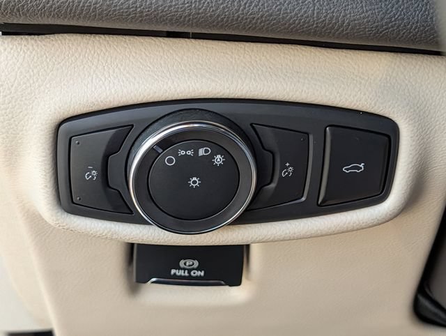 Used 2019 Lincoln MKZ Reserve w/ Luxury Package FWD image 23