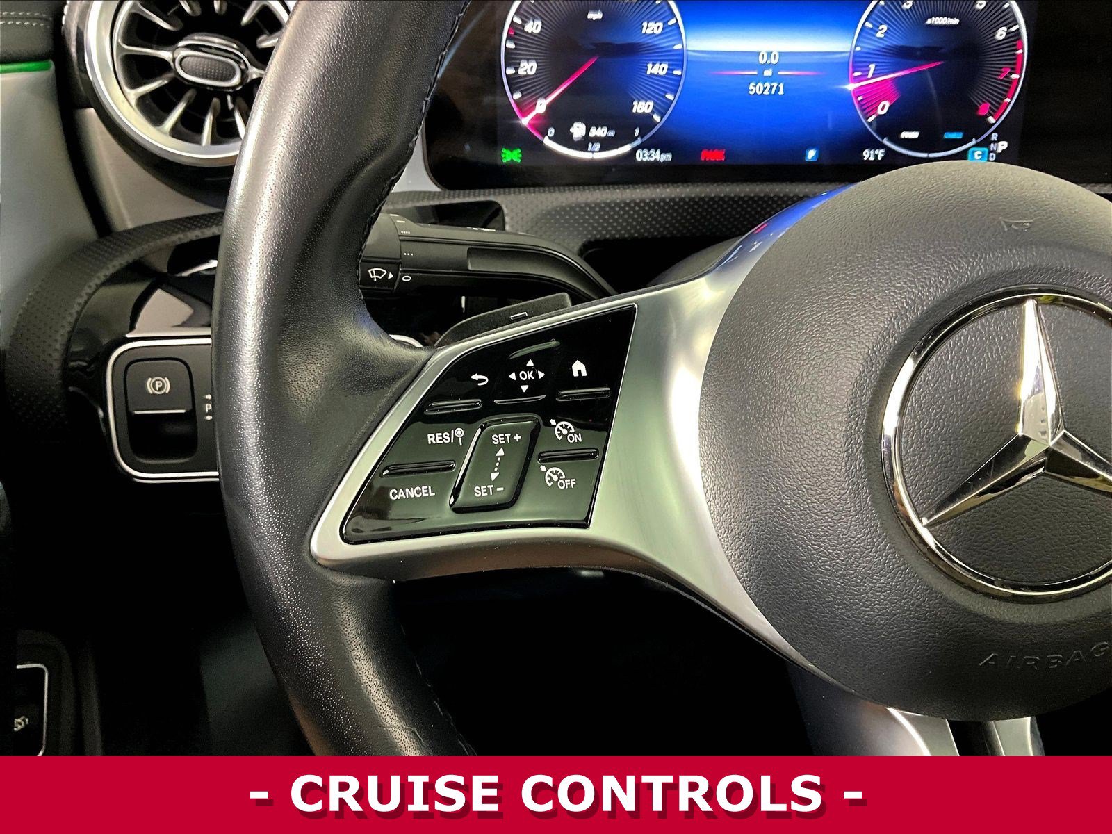 Used 2025 Mercedes-Benz CLA 250 4MATIC image 11