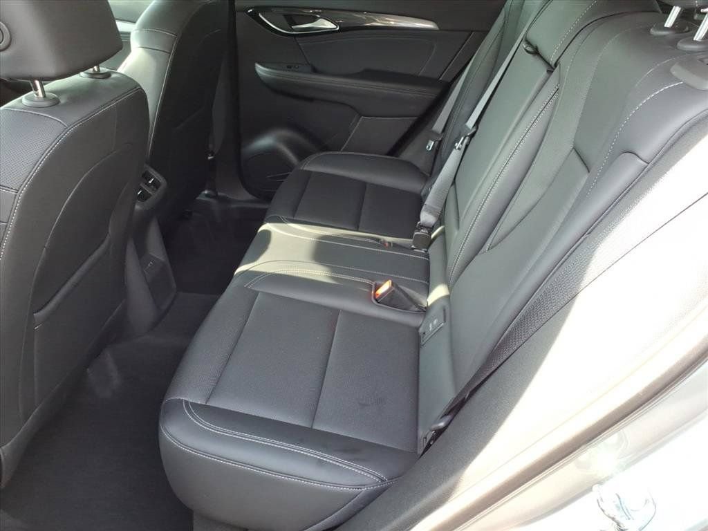 Used 2024 Buick Envision Preferred AWD/4WD image 13