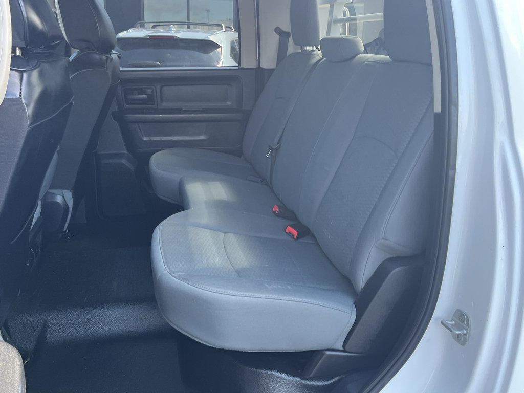 Used 2014 RAM 3500 Tradesman w/ Chrome Appearance Group AWD/4WD image 29