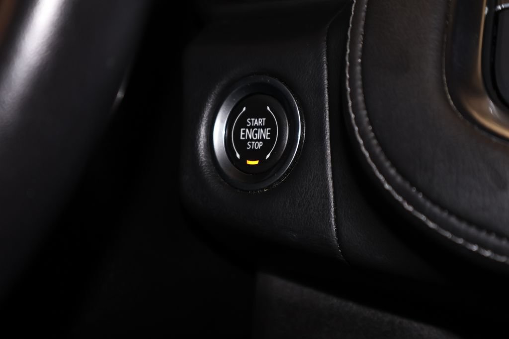 Used 2022 Chevrolet Tahoe Z71 AWD/4WD image 31