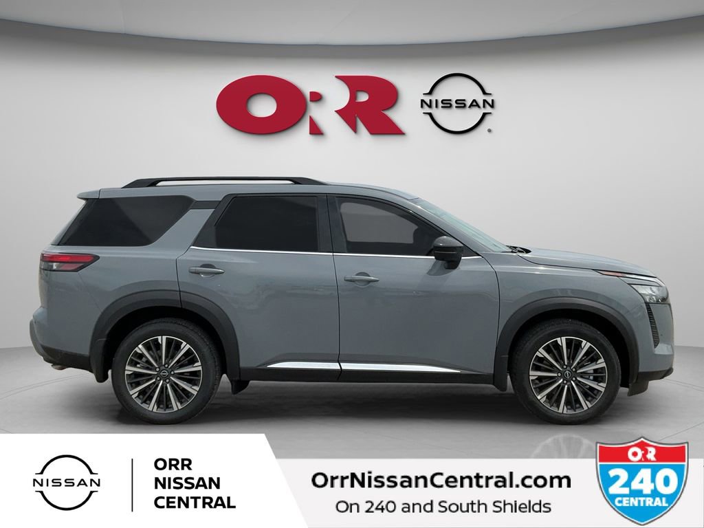 New 2026 Nissan Pathfinder Platinum w/ Cargo Package AWD/4WD image 4
