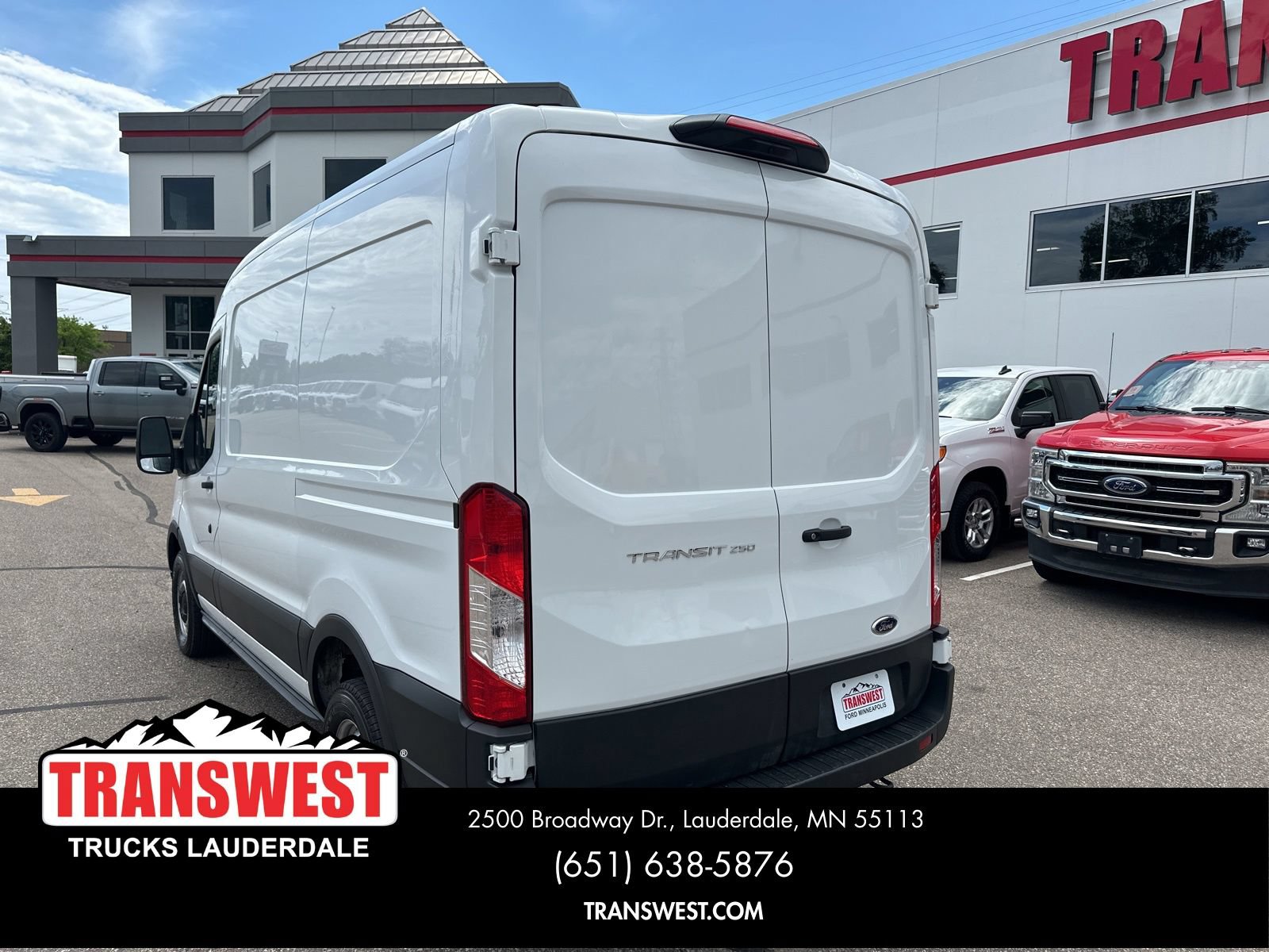 Used 2023 Ford Transit 250 Medium Roof w/ Load Area Protection Package RWD image 3