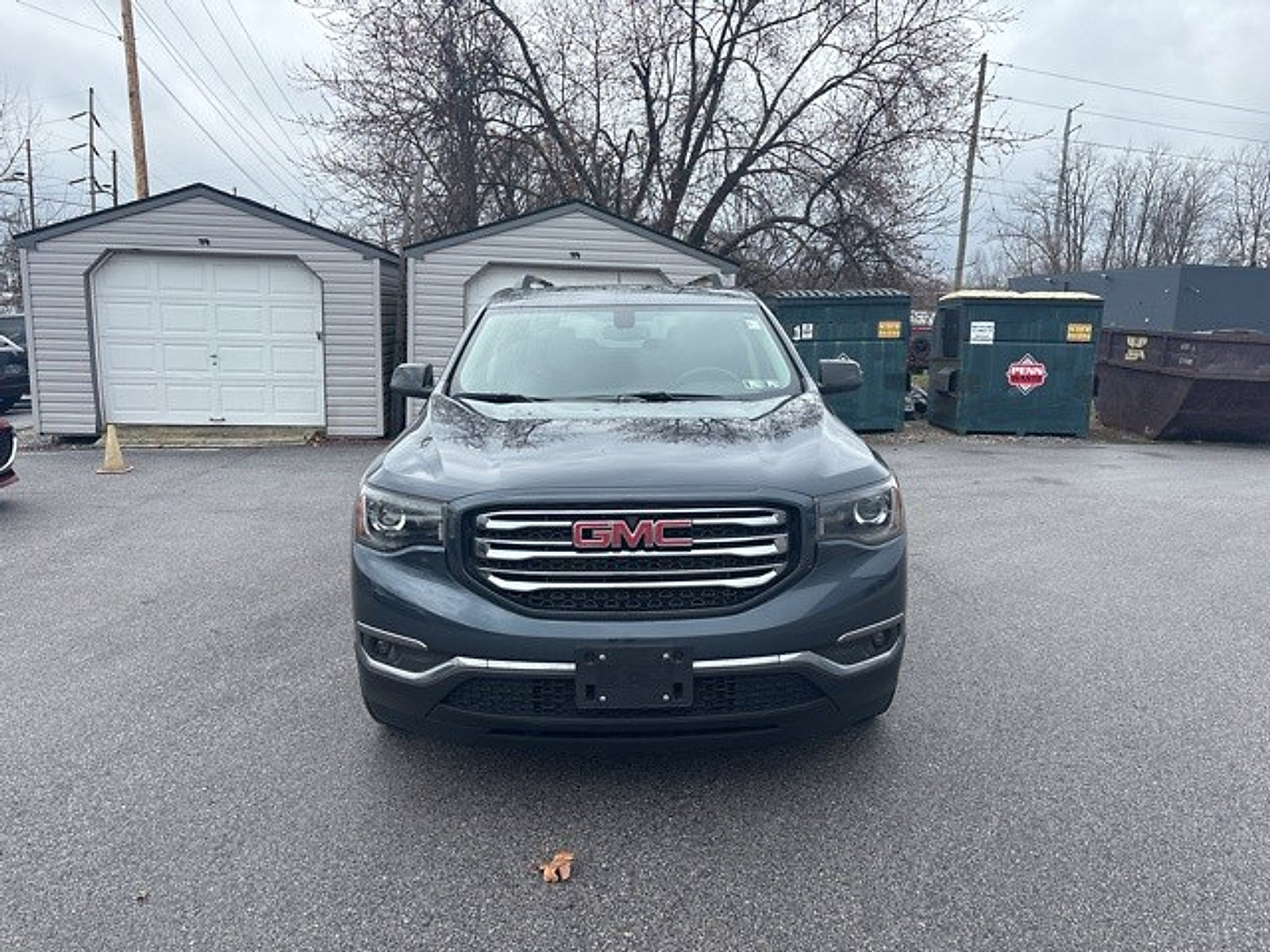 Used 2019 GMC Acadia SLT image 2