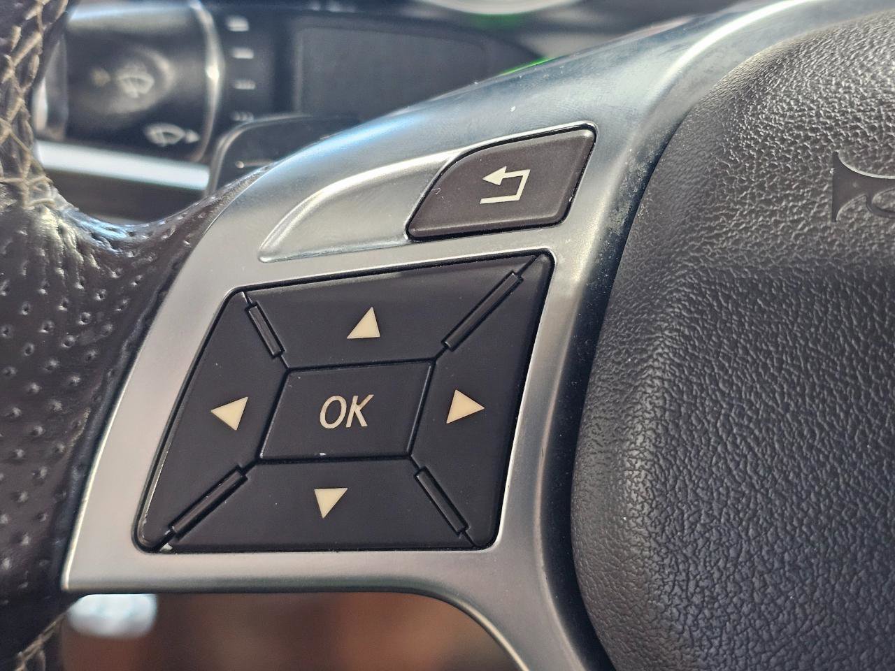 Used 2016 Mercedes-Benz E 400 Cabriolet image 31