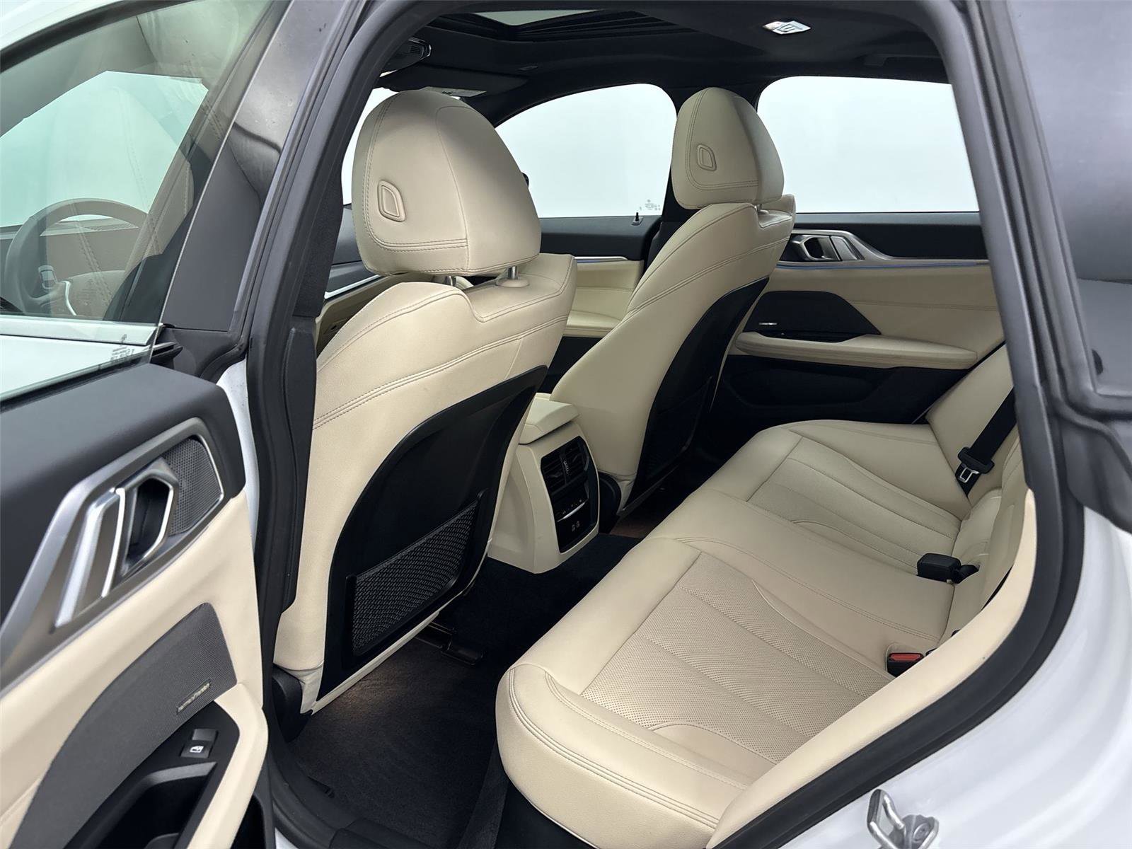 Certified 2023 BMW i4 eDrive40 RWD image 29
