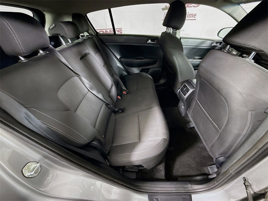 Used 2022 Kia Sportage LX image 28