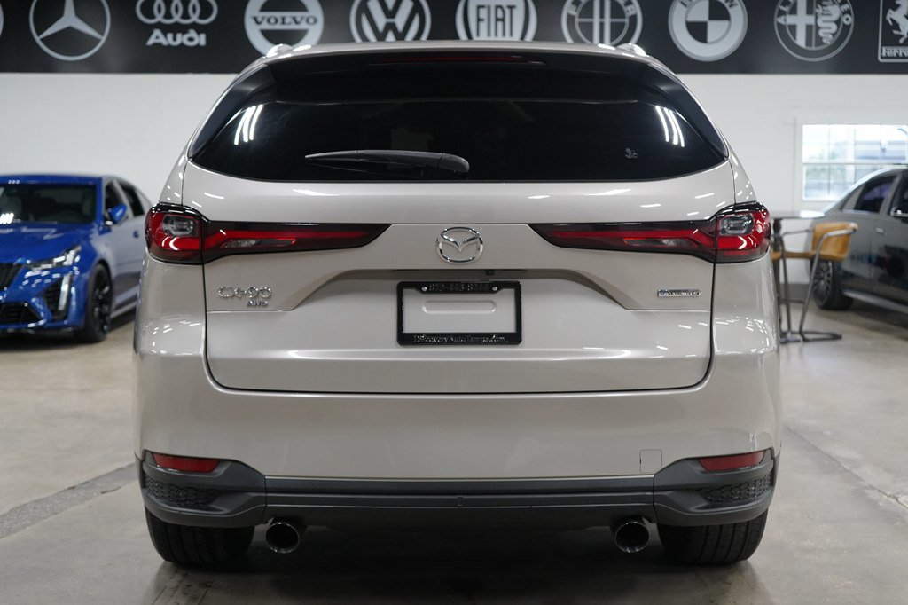 Used 2024 MAZDA CX-90 3.3 Turbo w/ Preferred Plus AWD/4WD image 4