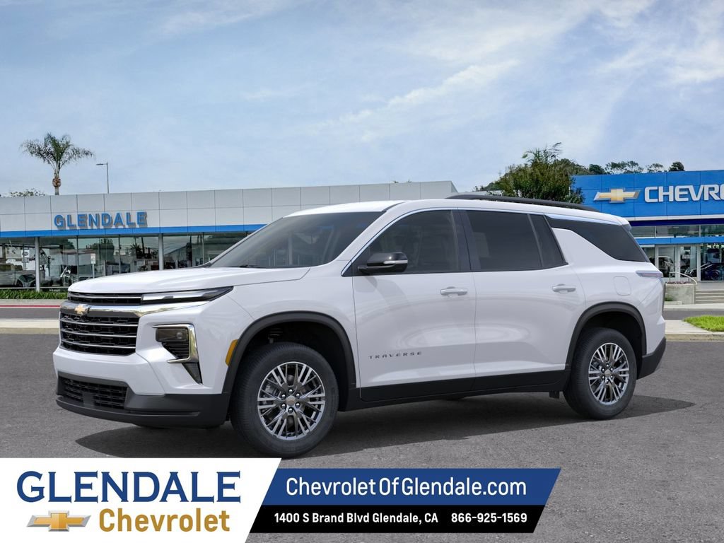 New 2026 Chevrolet Traverse LT w/ LPO, Floor Liner Package FWD image 2