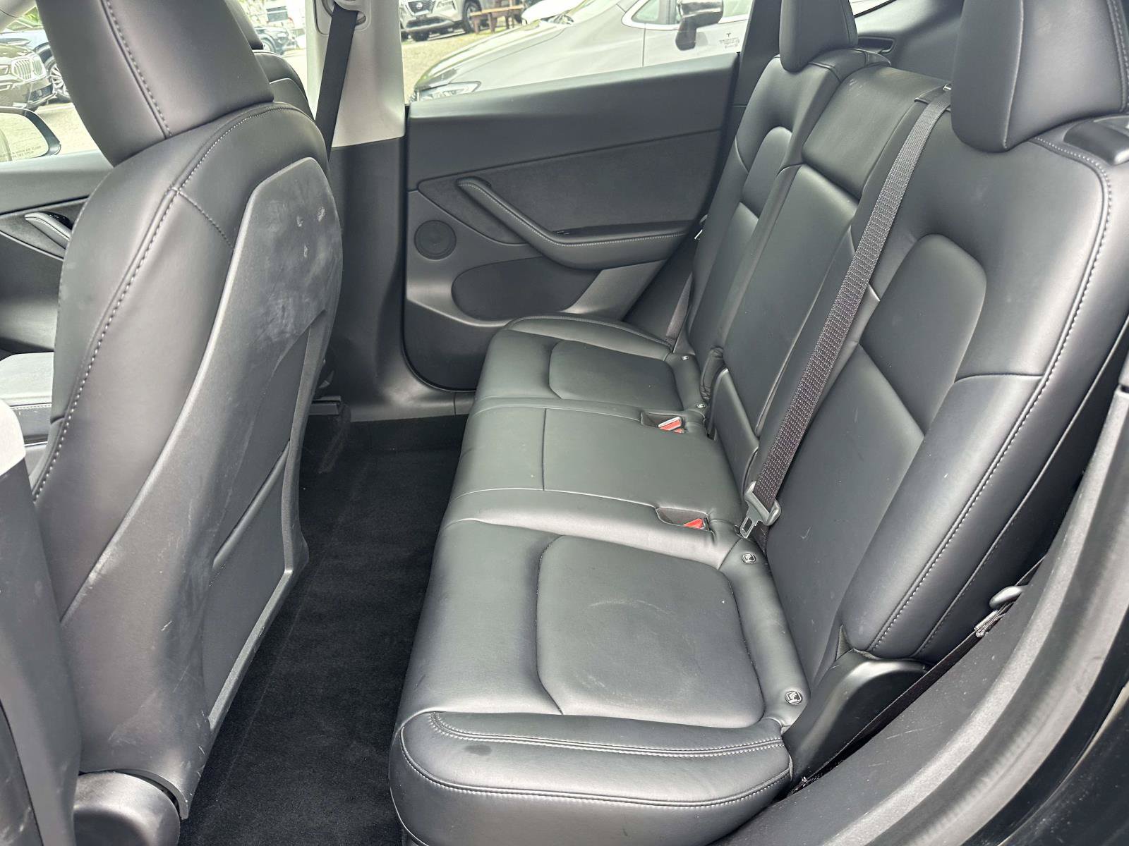 Used 2021 Tesla Model Y Long Range AWD/4WD image 17