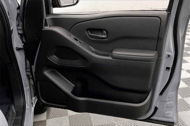 New 2026 Nissan Frontier SV w/ Tow Package image 35