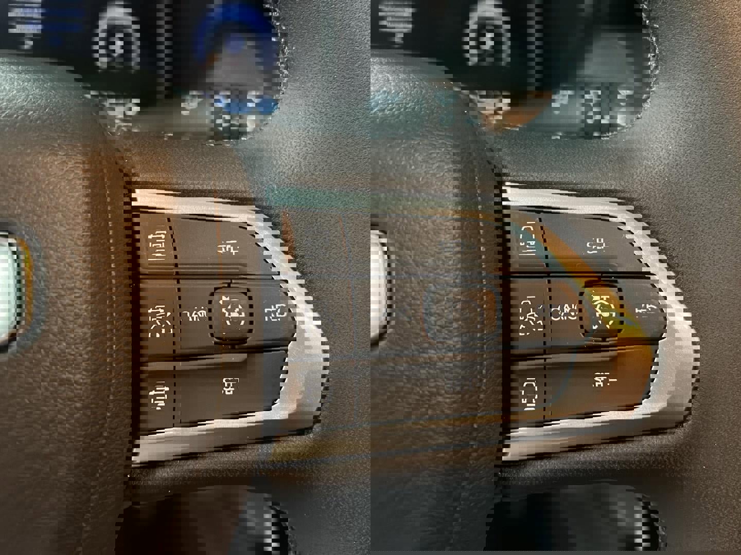 Used 2026 Jeep Compass Limited w/ Sun, Sound & Navigation Group image 20