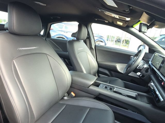 Certified 2024 Hyundai Ioniq 6 Limited RWD image 9