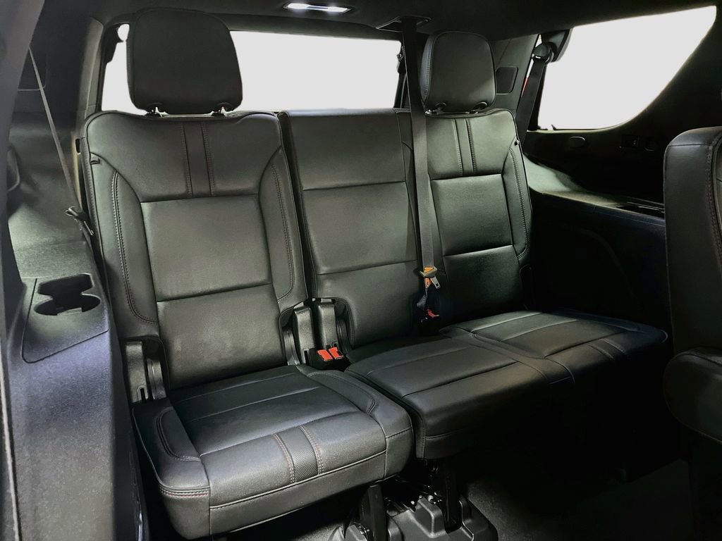 Used 2023 Chevrolet Tahoe RST w/ Luxury Package AWD/4WD image 29
